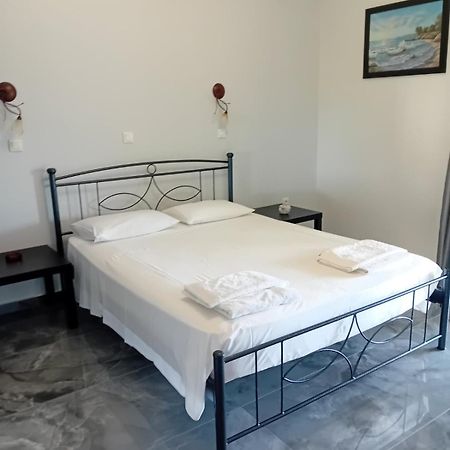 Eleni'S Studios Kateleios Dış mekan fotoğraf