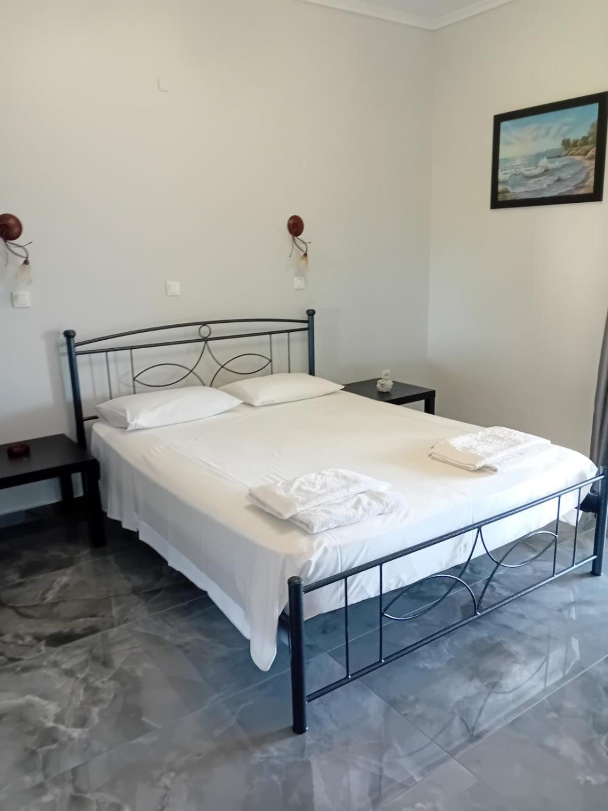 Eleni'S Studios Kateleios Dış mekan fotoğraf